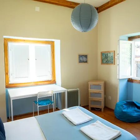 Casa Da Abrunheira Habitación en casa particular Ramalhal