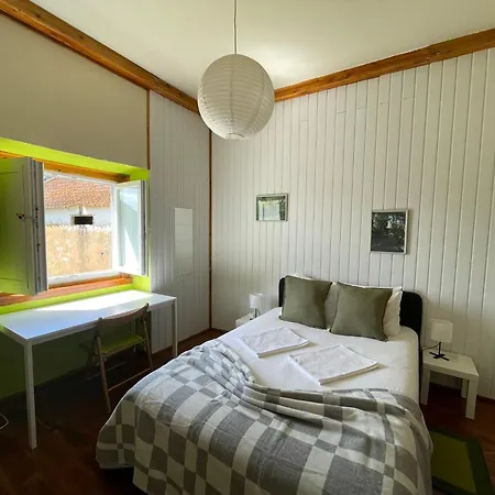 Casa Da Abrunheira Habitación en casa particular Ramalhal